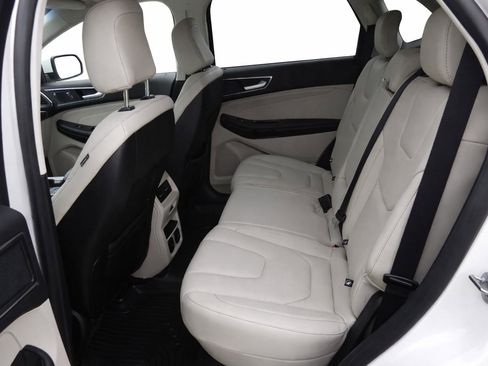 Used 2020 Ford Edge Titanium w/ Equipment Group 301A image 11