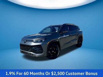 New 2026 Volkswagen Tiguan SE R-Line