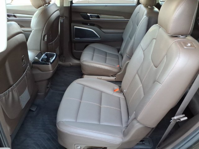Used 2021 Kia Telluride SX FWD image 17