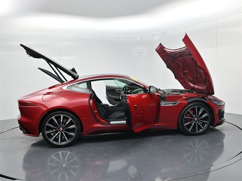 Used 2021 Jaguar F-TYPE R image 53