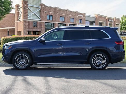 Certified 2024 Mercedes-Benz GLS 450 4MATIC image 8