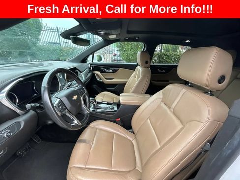 Used 2019 Chevrolet Blazer Premier w/ Sun and Wheels Package FWD image 6
