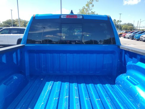 Used 2022 RAM 1500 Laramie AWD/4WD image 8