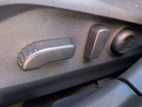 Certified 2023 Subaru Outback Premium image 18