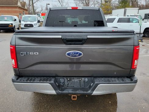 Used 2017 Ford F150 XLT AWD/4WD image 11