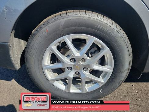 Used 2024 Chevrolet Equinox LT AWD/4WD image 5