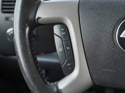 Used 2009 Chevrolet Silverado 2500 LT w/ Exterior Plus Package AWD/4WD image 27