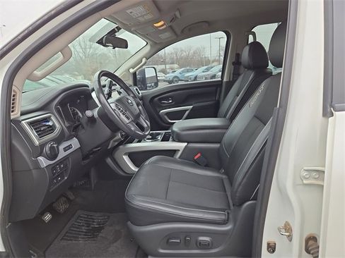 Used 2018 Nissan Titan PRO-4X w/ Pro-4x Utility Package image 25