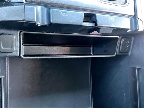 Used 2018 GMC Sierra 1500 SLT image 33