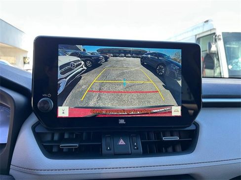 Used 2025 Toyota RAV4 Limited image 17