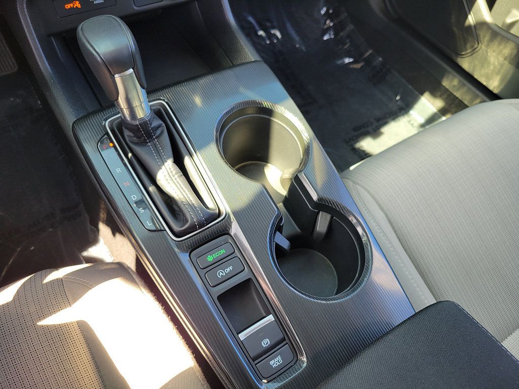 Used 2024 Honda Civic EX image 28