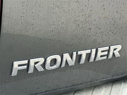 Used 2017 Nissan Frontier SV w/ SV Value Truck Package image 16