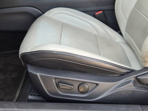 Used 2024 Ford Mustang Premium RWD image 13
