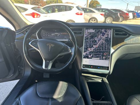 Used 2013 Tesla Model S Signature image 15