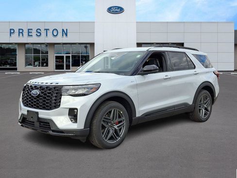 New 2026 Ford Explorer ST-Line w/ ST-Line Street Pack image 1