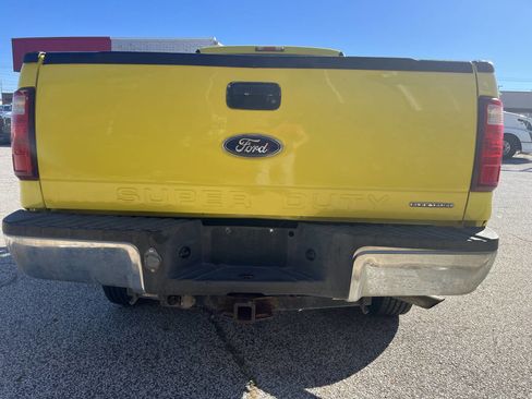 Used 2008 Ford F350 XLT image 2