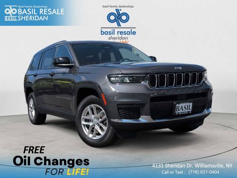 Used 2023 Jeep Grand Cherokee L Laredo w/ Luxury Tech Group I AWD/4WD image 1