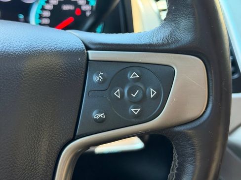 Used 2018 GMC Yukon XL Denali w/ Open Road Package AWD/4WD image 19