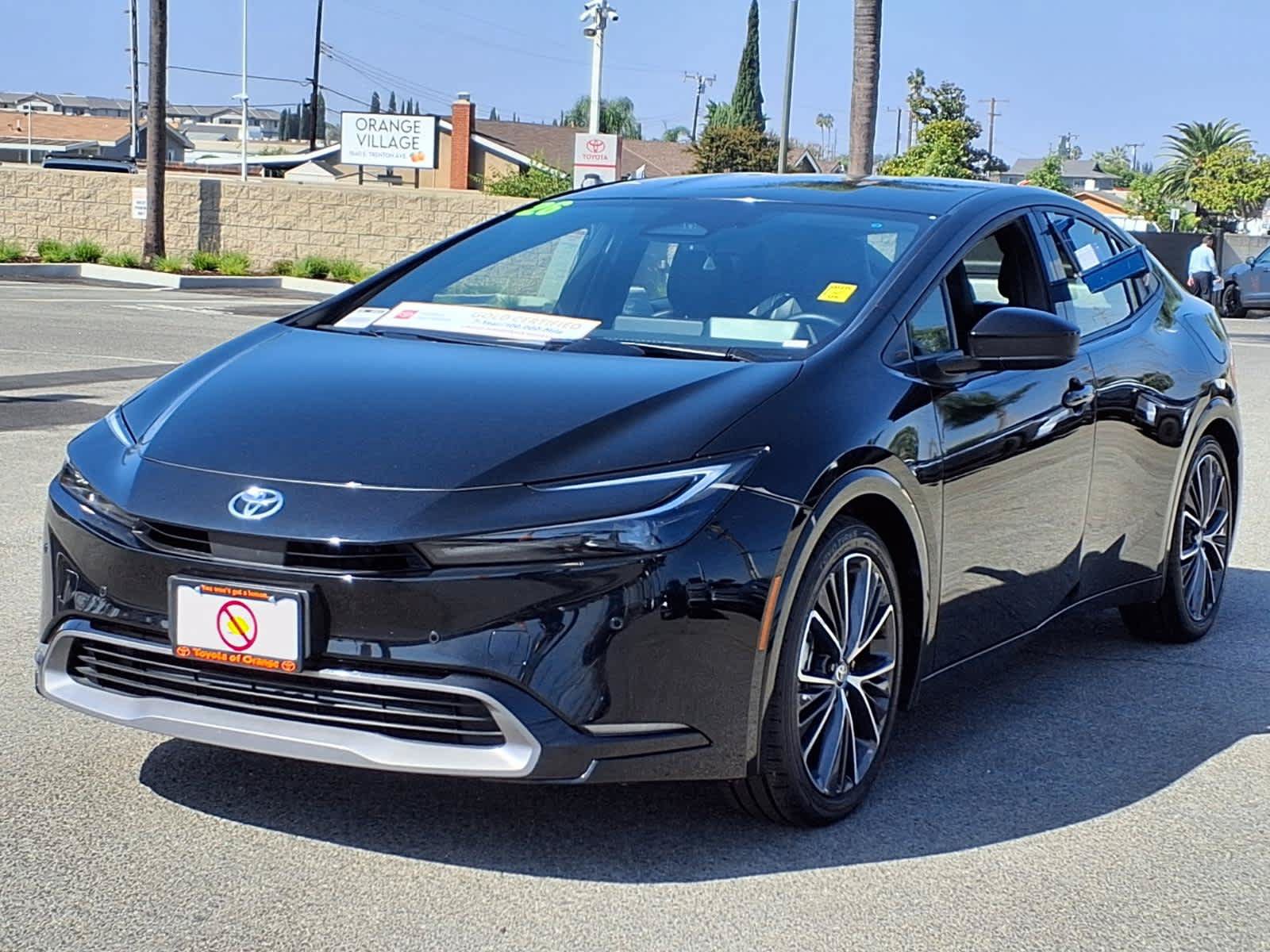 Certified 2026 Toyota Prius XLE FWD image 3