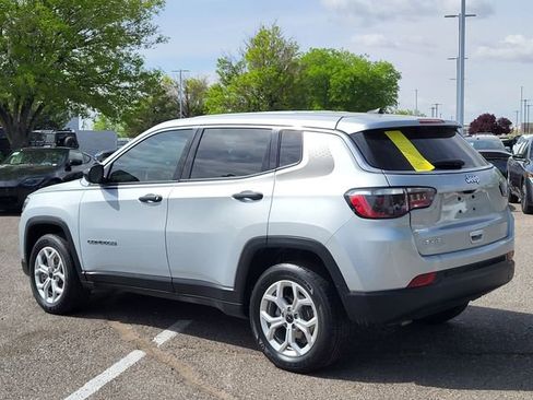 Used 2025 Jeep Compass Sport w/ Mopar Graphics Package image 3