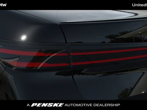 New 2027 BMW i7 xDrive50 w/ Executive Package AWD/4WD image 8