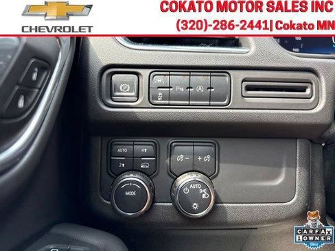 Used 2024 Chevrolet Suburban LT AWD/4WD image 20