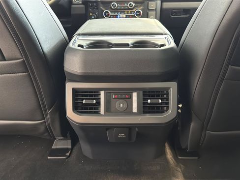 New 2026 Ford F250 Lariat w/ Black Appearance Package AWD/4WD image 29