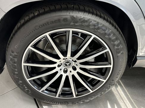 Certified 2024 Mercedes-Benz GLS 450 4MATIC image 20