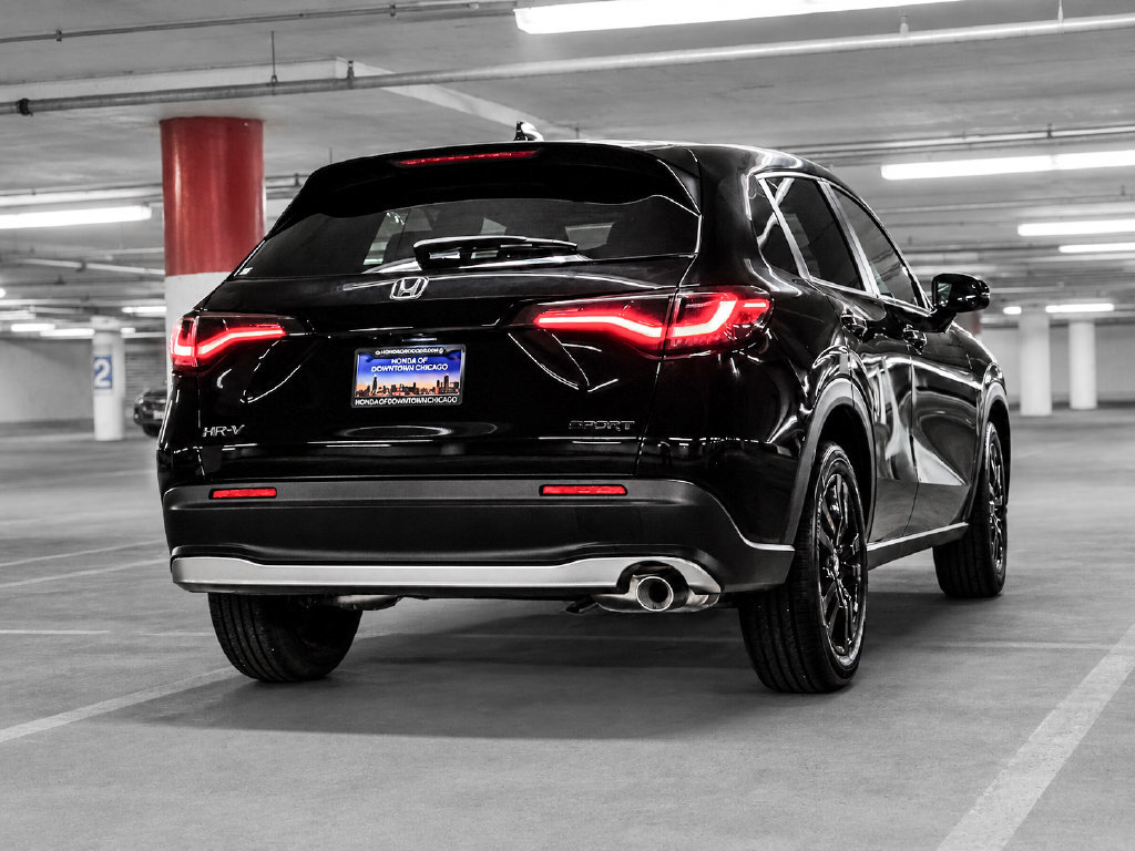 Used 2025 Honda HR-V Sport image 6