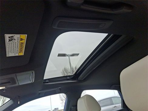 Used 2023 Acura Integra A-Spec image 14