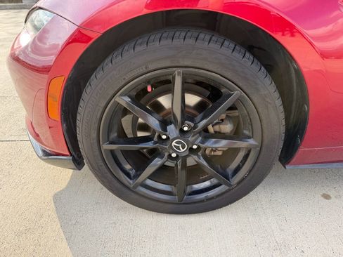 Used 2021 MAZDA MX-5 Miata RF Club image 24