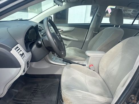 Used 2011 Toyota Corolla LE FWD image 15