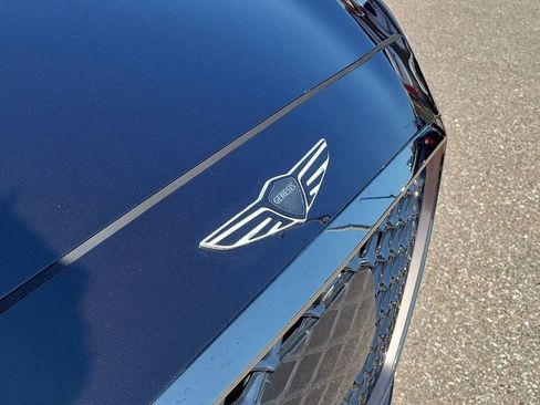 Used 2018 Genesis G80 3.3T Sport RWD image 7