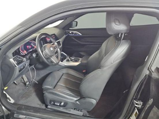 Used 2023 BMW 430i Coupe w/ M Sport Package RWD image 4