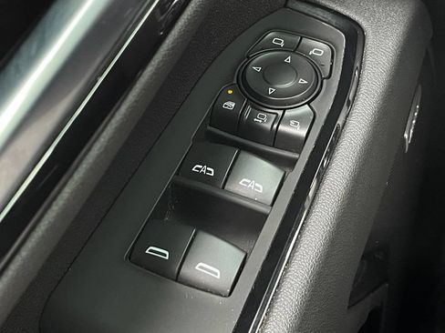 Used 2025 GMC Sierra 2500 AT4 AWD/4WD image 11