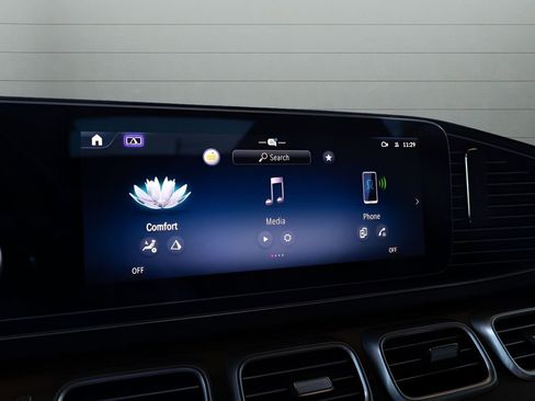 Used 2024 Mercedes-Benz GLE 350 4MATIC image 20