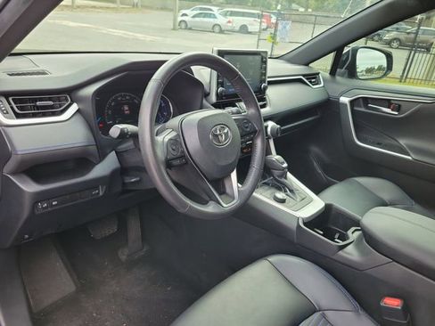 Used 2022 Toyota RAV4 XSE image 12