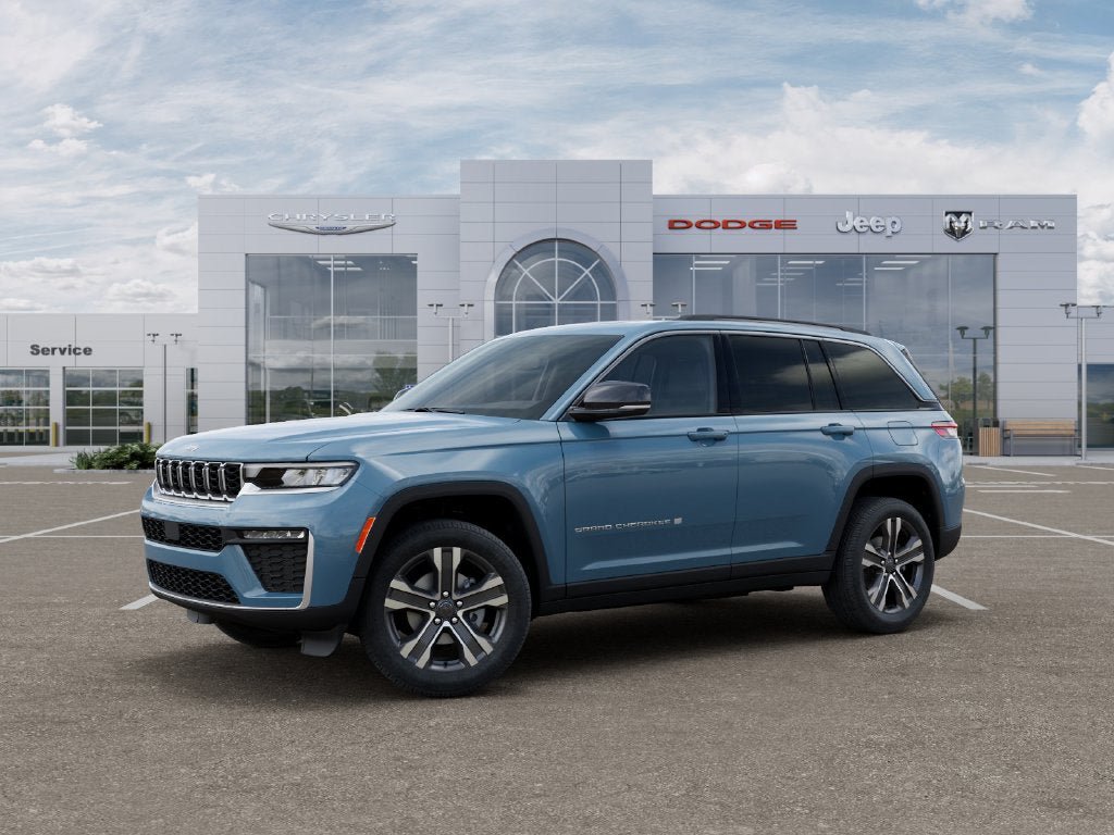 New 2027 Jeep Grand Cherokee Limited AWD/4WD image 2