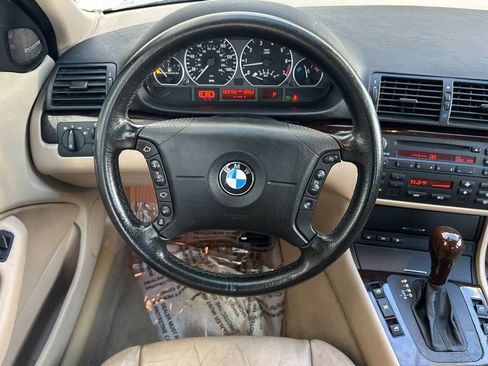 Used 2004 BMW 330i Sedan image 15