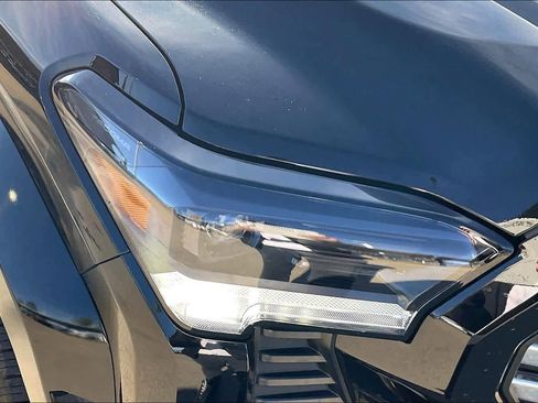 Used 2024 Toyota Tacoma Limited w/ Limited Package (LT) image 26