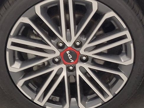 Used 2023 Kia Forte GT image 31