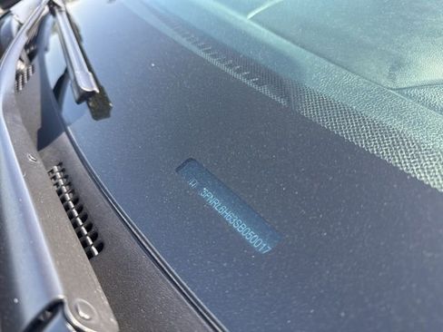 Used 2025 Honda Odyssey EX-L image 24