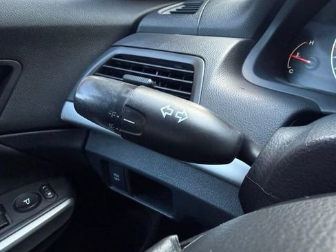 Used 2010 Honda Accord EX-L image 25