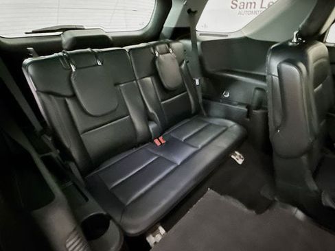Used 2021 Ford Explorer XLT w/ Equipment Group 202A AWD/4WD image 28