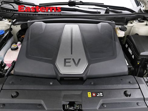 Used 2022 Kia EV6 Wind w/ Wind Technology Package AWD/4WD image 7