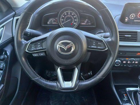 Used 2017 MAZDA MAZDA3 Touring w/ Popular Equipment Package FWD image 14
