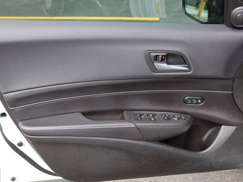 Used 2020 Acura ILX FWD image 17