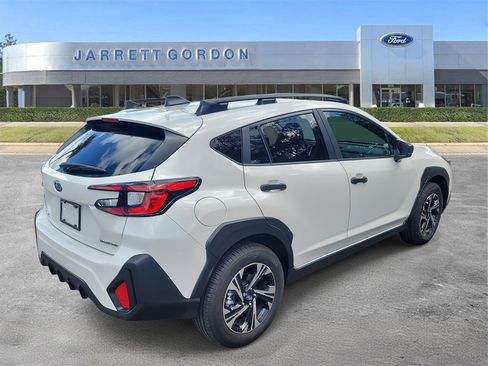 Used 2025 Subaru Crosstrek 2.0i Premium image 4