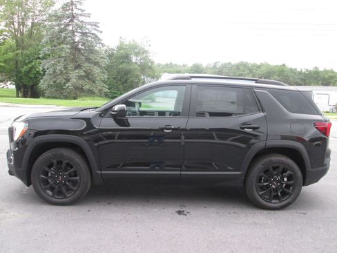 New 2026 GMC Terrain Elevation w/ Elevation Premium Package image 2