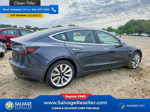 Used 2019 Tesla Model 3 Standard Range RWD image 4